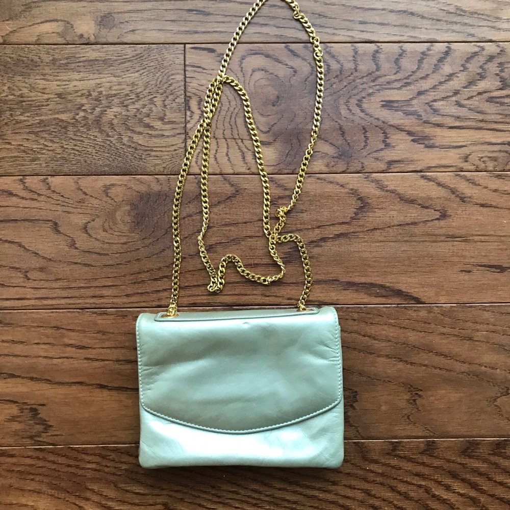 Champagne evening bag with chain strap no brand